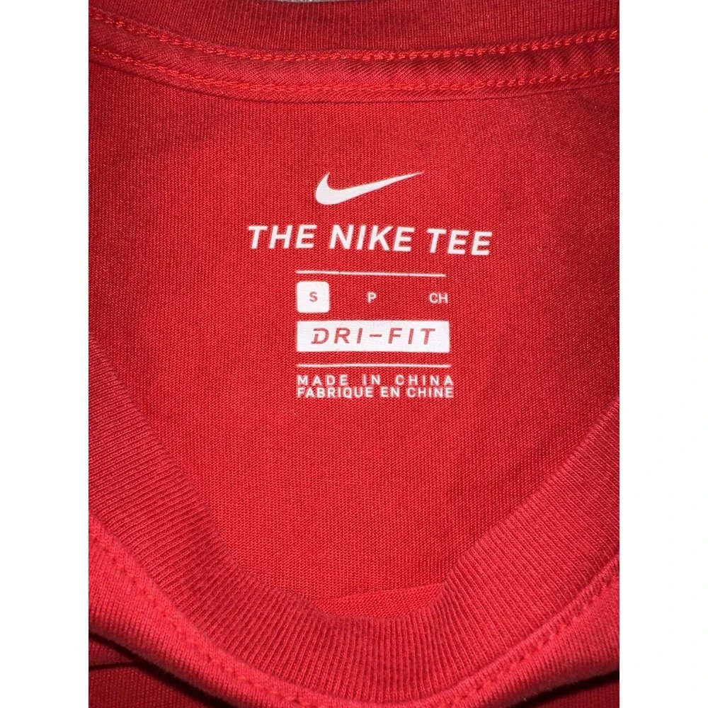 Men's NIKE Red Long Sleeve; Size Small‎